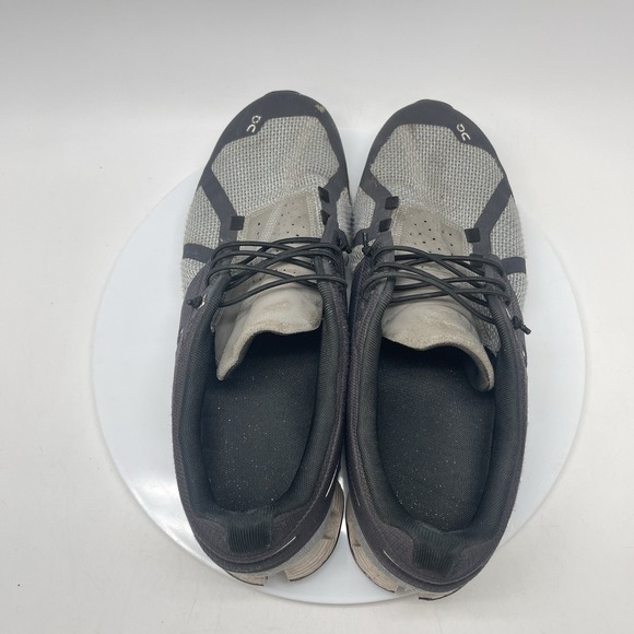 On Cloud 5 Sneakers Mens 9 Black Gray Running Athletic Gym Shoes - Picture 5 of 10